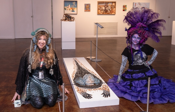 Juxtapoz Magazine – Ein Interview mit dem Gewinner des Surreal Salon 18, River Reishi