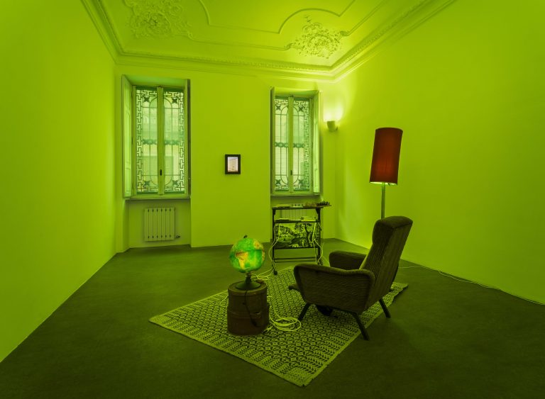 Roberto Casti „Eine Melodie von außen“ in der Simóndi-Galerie, Turin